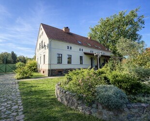 saniertes MFH in Lindow – 5 WE Neuvermietung möglich & Scheune – Kapitalanlage oder Selbstnutzung ! - Lindow (Mark) / Klosterheide