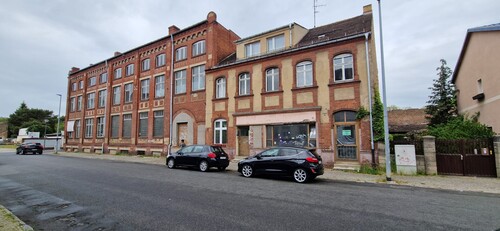 Frontansicht - Stadtteil-Luckenwalde MFH (4 WE + 1 GE) & Rohbau -Ausbau zu MFH mit ca.1.000 - 1.200 qm Wohnfläche !