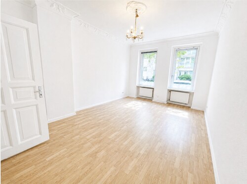 Blick in Richtung Wohnbereich- Zimmer 3 - 