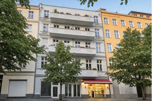 Frontansicht - 2 Zimmer andere in Berlin
