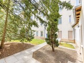 Rückseite vom MFH - Hinterhof / Gartenbereich - 