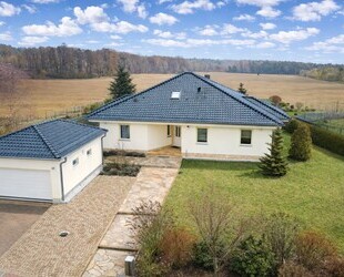 Wandlitz - EFH auf 1.283 Grundstück mit Garten, Terrasse, Garage - nur 500 m zum Wandlitzer See !