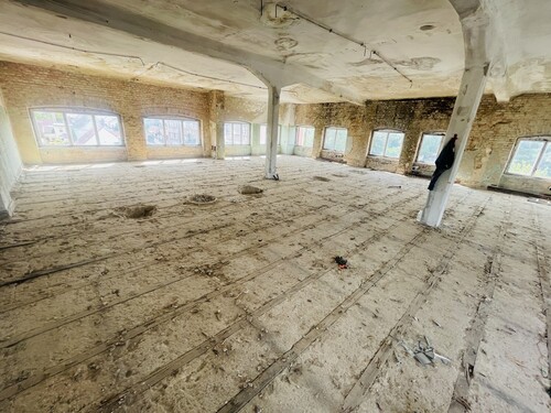 Rohbau - zwecks Wohnfläche - 6 Zimmer Mehrfamilienhaus, Wohnhaus in Luckenwalde