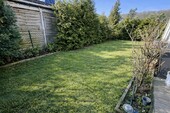 Gartenebereich - Einfamilienhaus mit 120,18 m&sup2; in Berlin / Biesdorf zum Kaufen