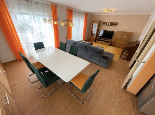 Blick in Richtung Wohnbereich - 