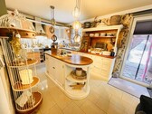 EFH - EG - offene Küchenbereich in Blick Richtung Terrasse - 