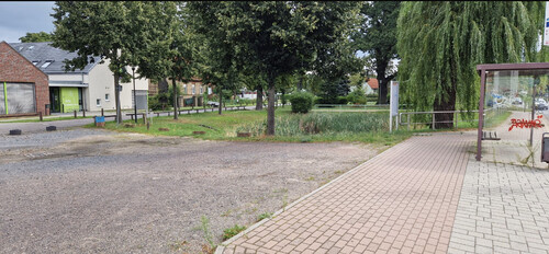 Blick in Richtung Parkplatz - 