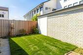 Garten zur EG Wohnung - (KI generiert) - 