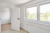 Zimmer - 2.5 Zimmerwohnung mit 74,55 m&sup2; in Markgröningen zum Kaufen