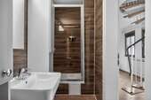 Badezimmer (2.OG) - 