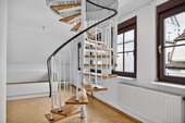 Treppenhaus (2.OG) - 