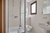 Badezimmer (2.OG) - 