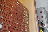 Briefkästen und Klingelanlage - 