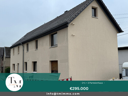 3 Parteienhaus - 295.000,00&nbsp;EUR Kaufpreis, ca.&nbsp; 200,40&nbsp;m&sup2;&nbsp;Wohnfl&auml;che