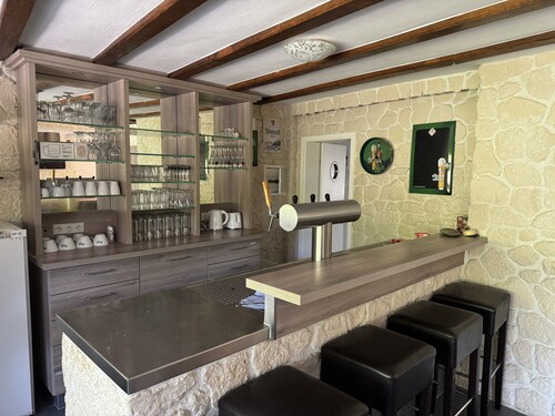 Theke - 