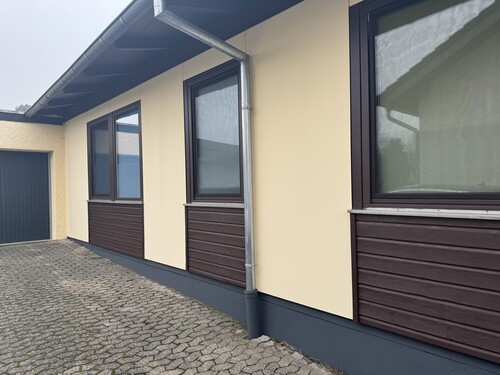 Einfahrt - 11 Zimmer Büro in Kaisersesch