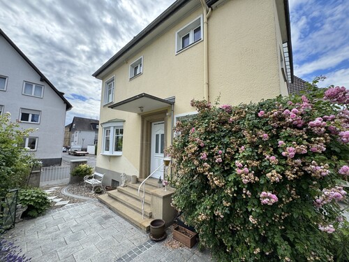 Außenansicht - 5 Zimmer Einfamilienhaus zum Kaufen in Bad Breisig