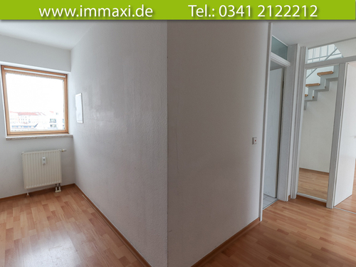 Flur-mit-Eingangsbereich - 