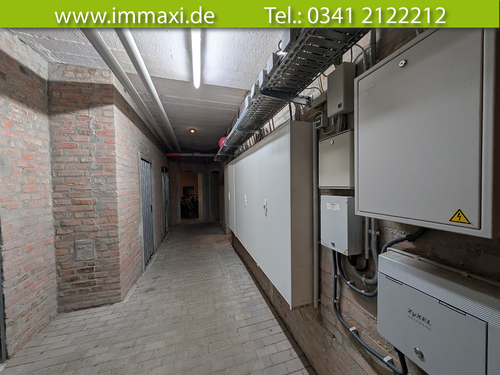 Keller mit Anschlüssen - 