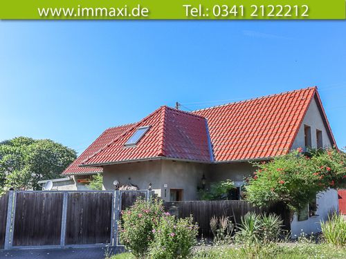 Hausansicht-Straßenseite - 