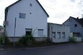 Foto - ** MEHRFAMILIENHAUS - ROHBAU - FÜR HANDWERKER UND INVESTOREN **