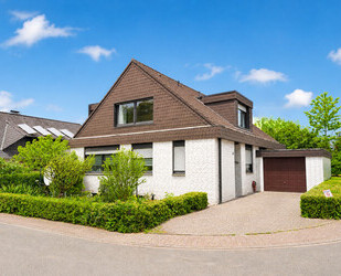 Attraktives Zweifamilienhaus - Wohnen mit Perspektive! - Münster