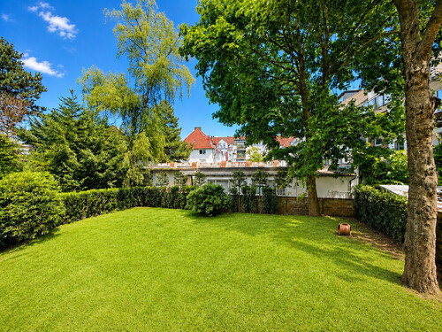 Gartenansicht - Erstklassiges Wohnen Hochpaterre mit Raumhöhe, Stil und zeitloser Eleganz im Herzen des Erphoviertels!