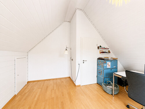 Studio - 