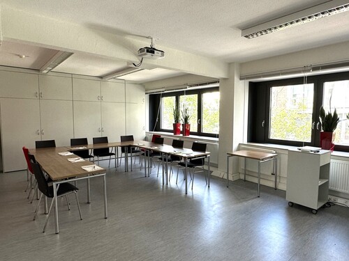 Behandlungsraum / Seminarraum - 