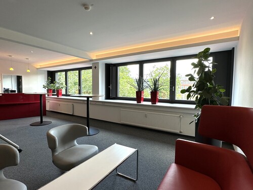 Wartebereich - Ideale Großpraxis für verschiedenste Fachärzte in City-Lage!