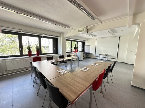 Behandlungsraum / Seminarraum - 