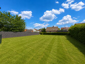 Gartenansicht mit Ausbaupotenzial - 
