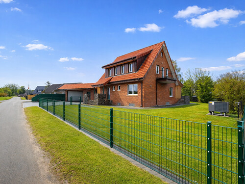 Nordansicht - Luxuriös kernsaniertes Einfamilienhaus in Toplage – Erstbezug, teilbar in 2 Wohneinheiten