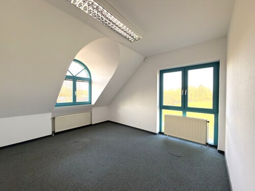 Büro-Behandlung 1 - 