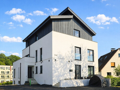 Titel - Exklusives Penthouse-Erstbezug in der Kurstadt am Teutoburger Wald – Luxuriös & mit XXL-Balkon