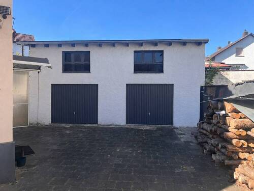 Nebengebäude - 4 Zimmer Einfamilienhaus in Rodgau