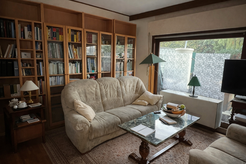 Wohnzimmer - 6 Zimmer Reihenendhaus in Offenbach