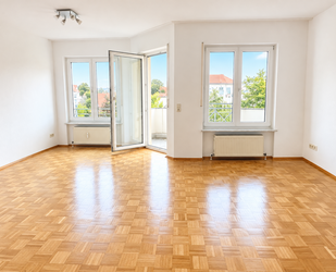 Tolle 2 Zimmer-Wohnung mit Balkon inkl. TG-Platz & Pkw-Stellplatz in zentraler Lage von Dietzenbach!