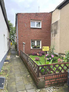 Ansicht - Chance ! Viel Garten! Häuschen sucht kraftvolle Hände.