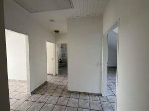 Bild1 - 4 Raum ETW mit Dachterrasse - 185.000,00 EUR Kaufpreis, ca.  94,00 m² Wohnfläche