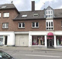 Solides Wohn-Geschäftshaus am Schloß mit Potential! - Mönchengladbach