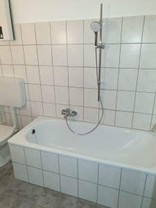 Helle Große Küche - 