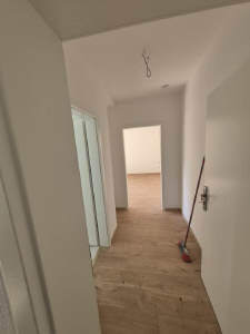 Diele vom Eg links - 1 Zimmer 1- Zimmerwohnung zur Miete in Mönchengladbach Hardterbroich