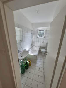 Wannenbad - 1 Zimmer 1- Zimmerwohnung in Mönchengladbach Hardterbroich