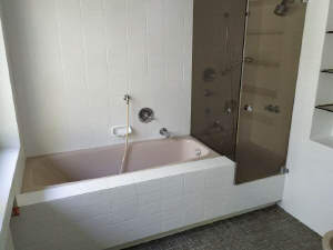 Dusche+Wanne 2 Waschbecken - 3 Zimmer 3- Zimmerwohnung in Mönchengladbach