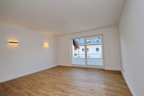 Wohnzimmer - 3 Zimmer 3- Zimmerwohnung zur Miete in Baden-Baden