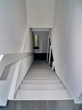 Treppe zur oberen Wohnebene - 