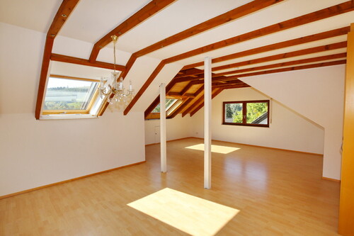 Wohn-Essbereich - 3.5 Zimmer 3.5 Zimmerwohnung zur Miete in Baden-Baden / Oberbeuern