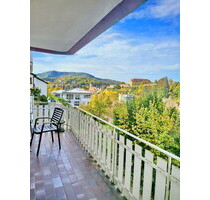 Schöne 4-Zimmer Wohnung mit sonnigem Balkon in Zentrumslage - Baden-Baden
