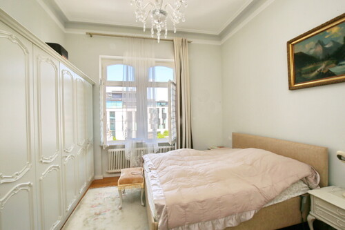 Schlafzimmer 1 - 3 Zimmer 3- Zimmerwohnung in Baden-Baden